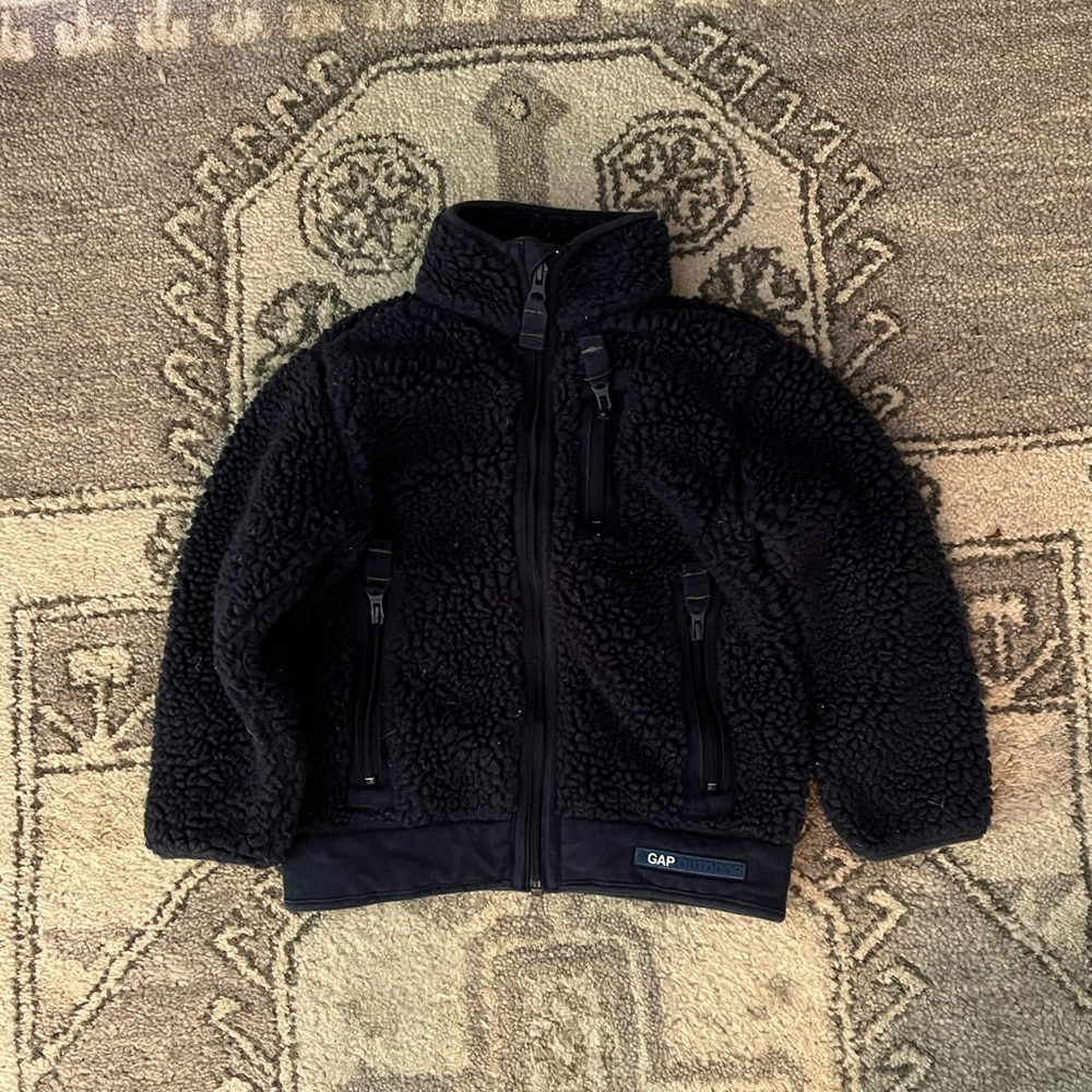 beautiful vintage(?) navy gap deep pile fleece